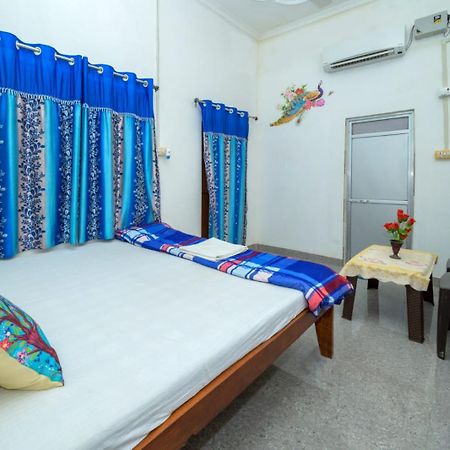 Khajuraho Homestay Екстериор снимка