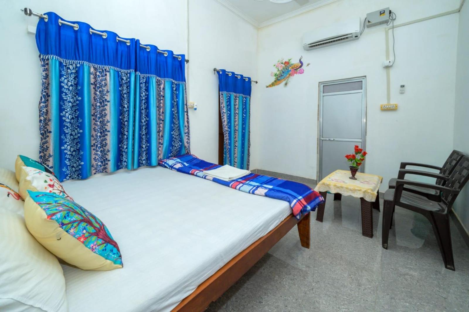 Khajuraho Homestay Екстериор снимка