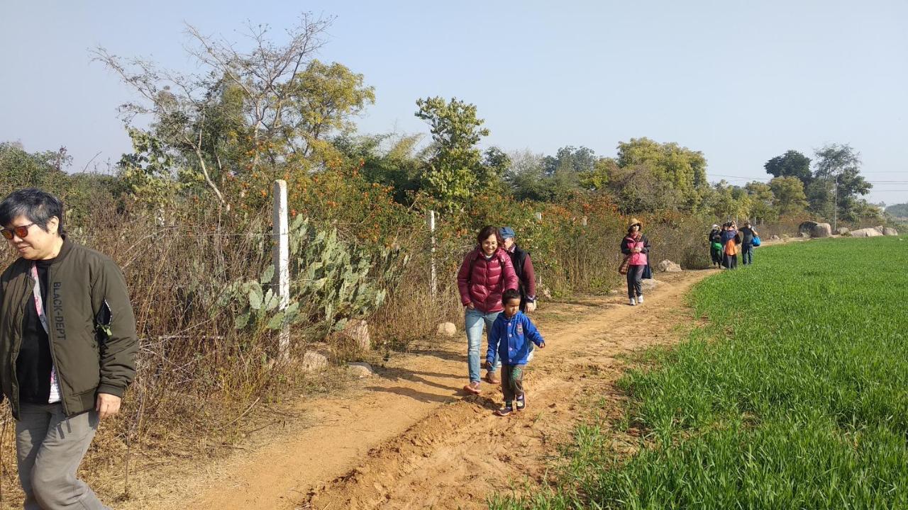 Khajuraho Homestay Екстериор снимка