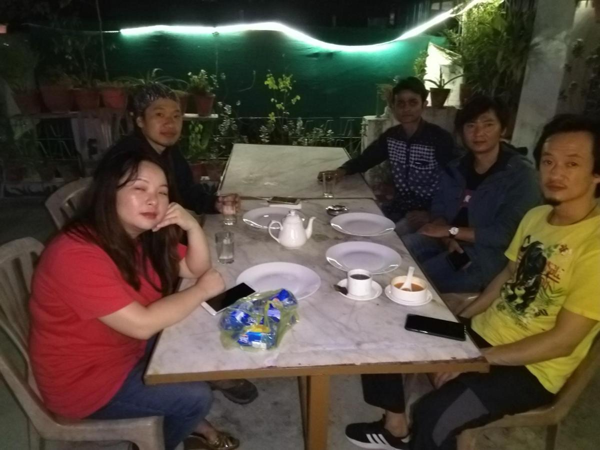 Khajuraho Homestay Екстериор снимка