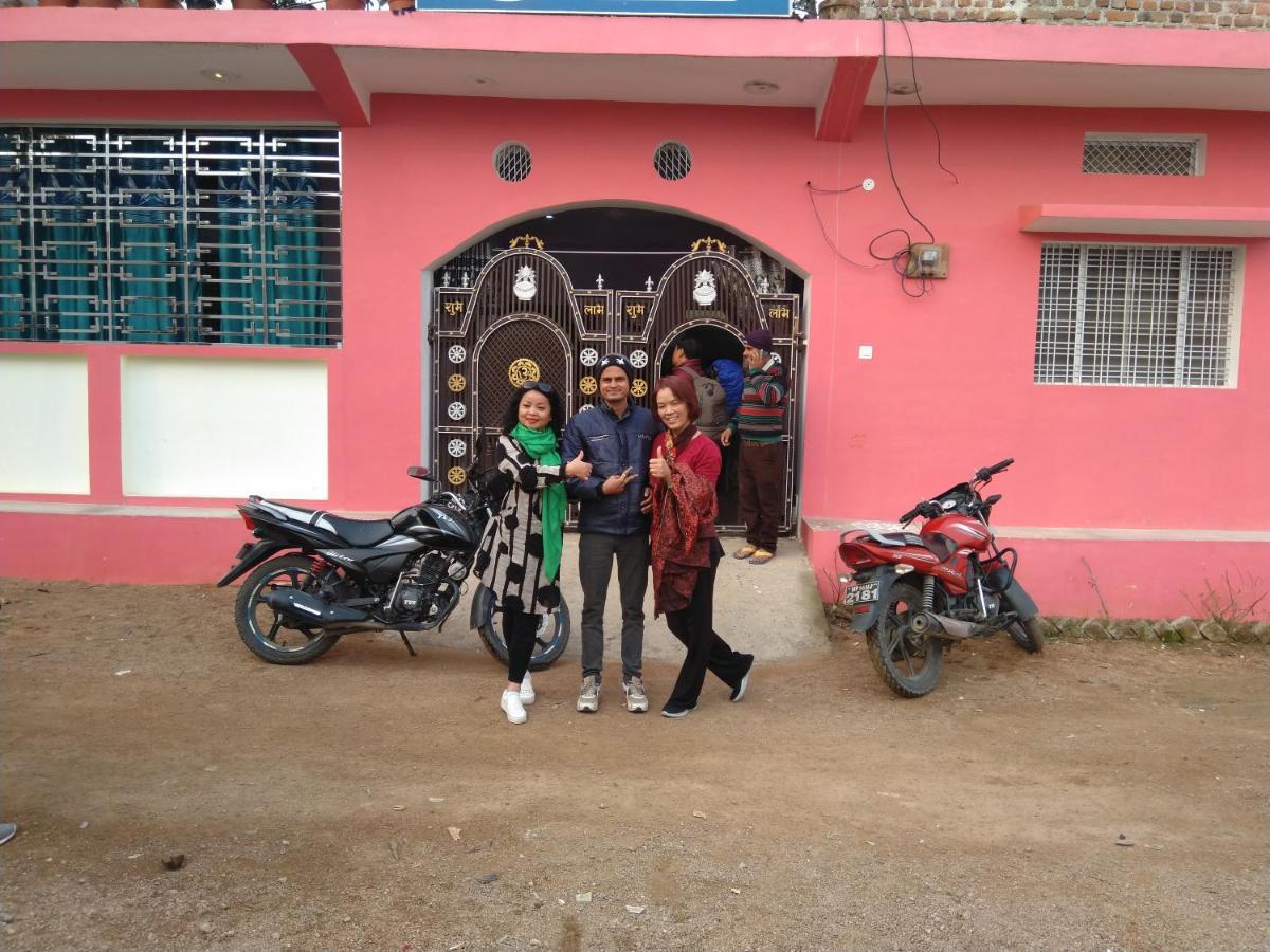 Khajuraho Homestay Екстериор снимка